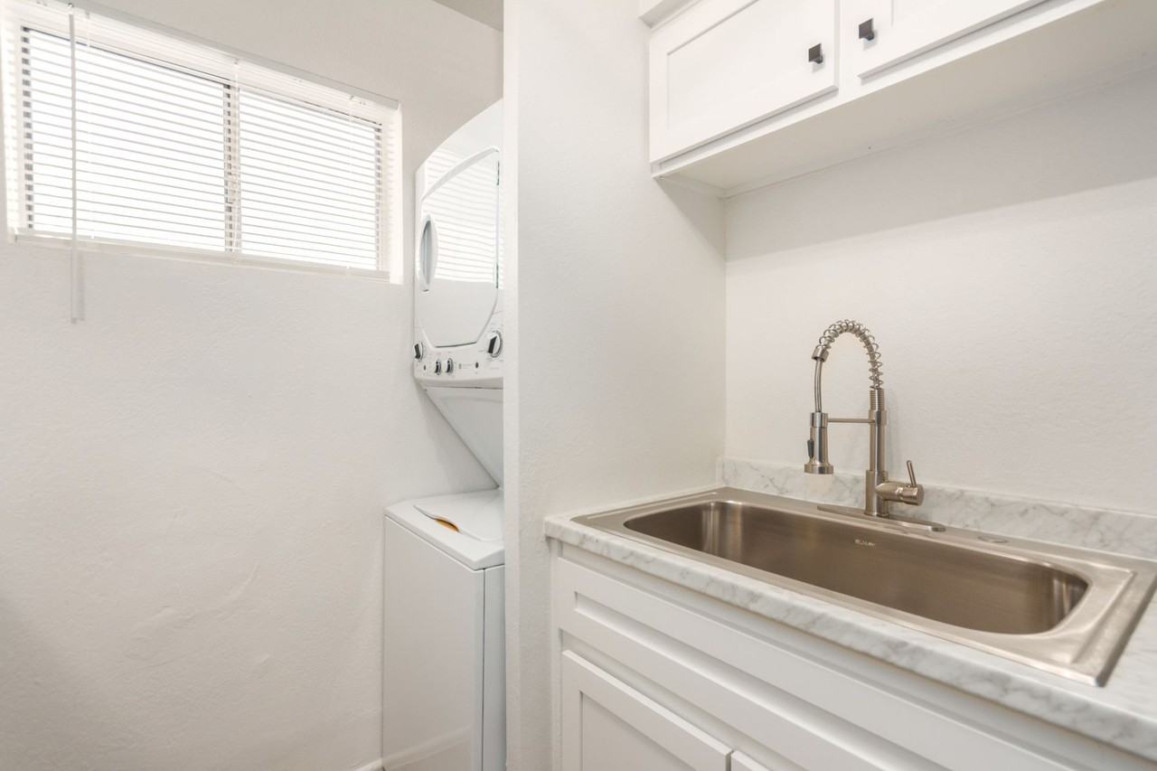 The Maverick East Apartments - Photo 2 of 40