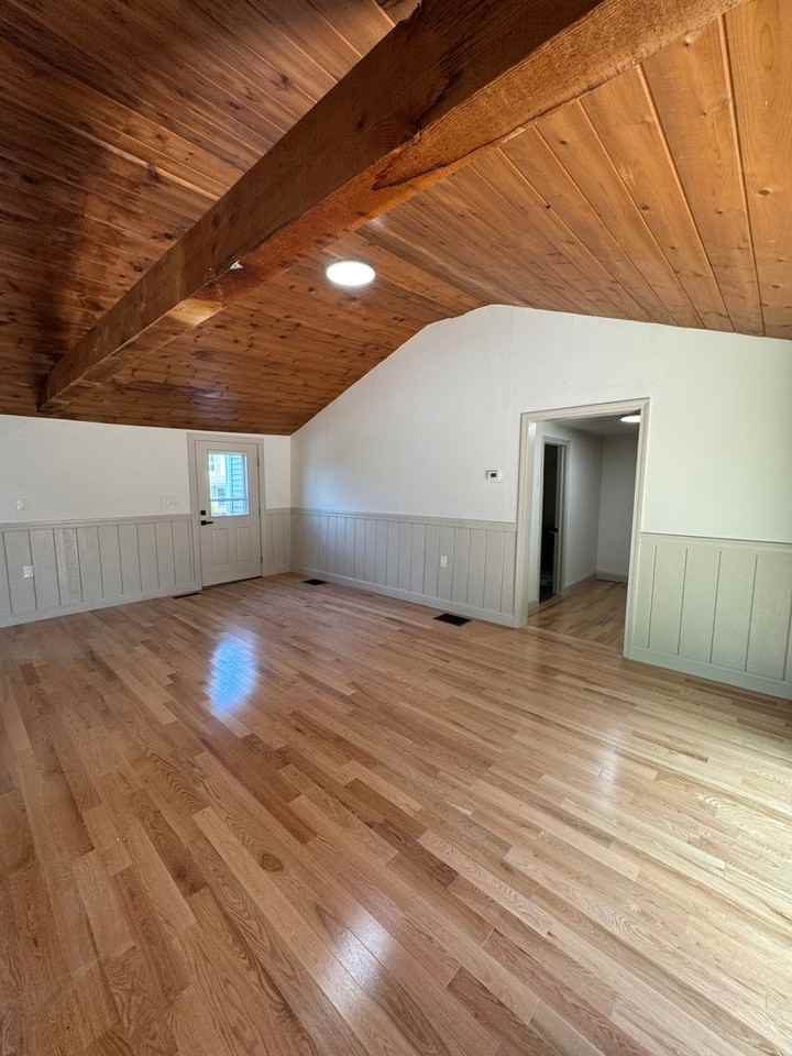 51 Summit St - Photo 6 of 10