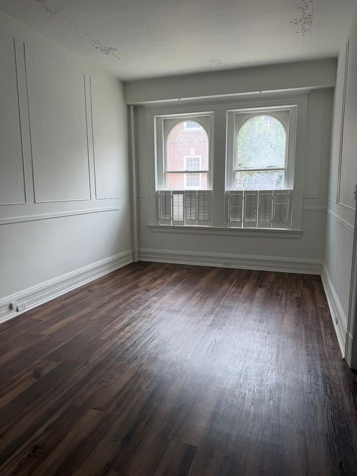 110 Beaver St - Photo 3 of 27