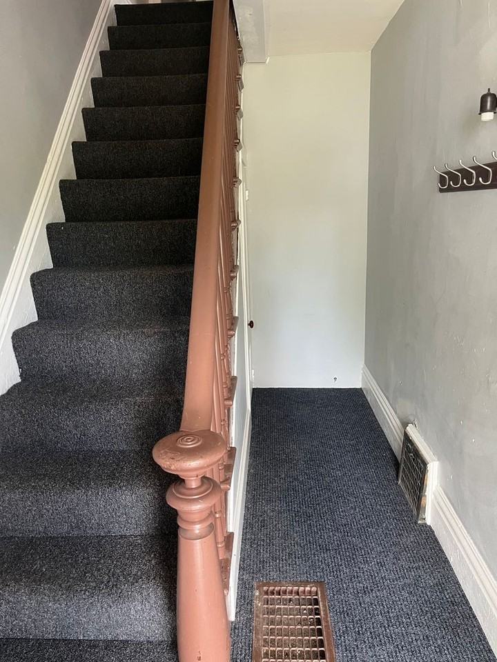 39 Loomis St - Photo 2 of 15