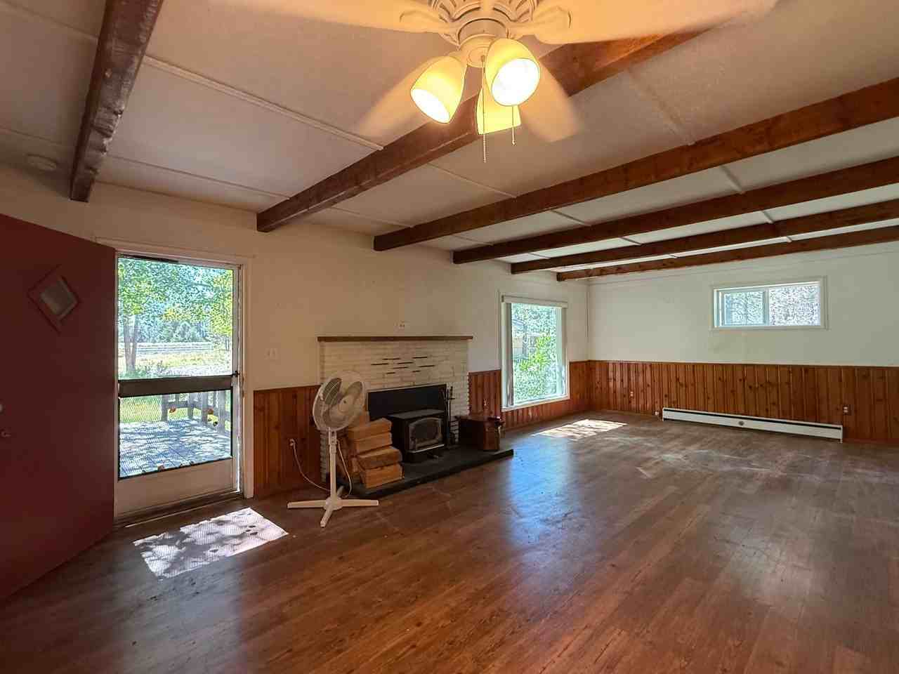 52220 Huntington Rd - Photo 4 of 14