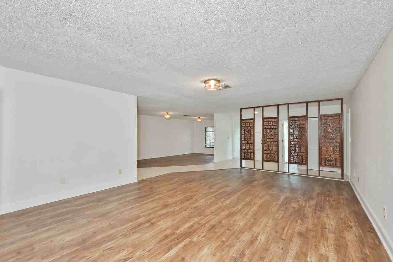 2823 Heron Pl - Photo 6 of 35