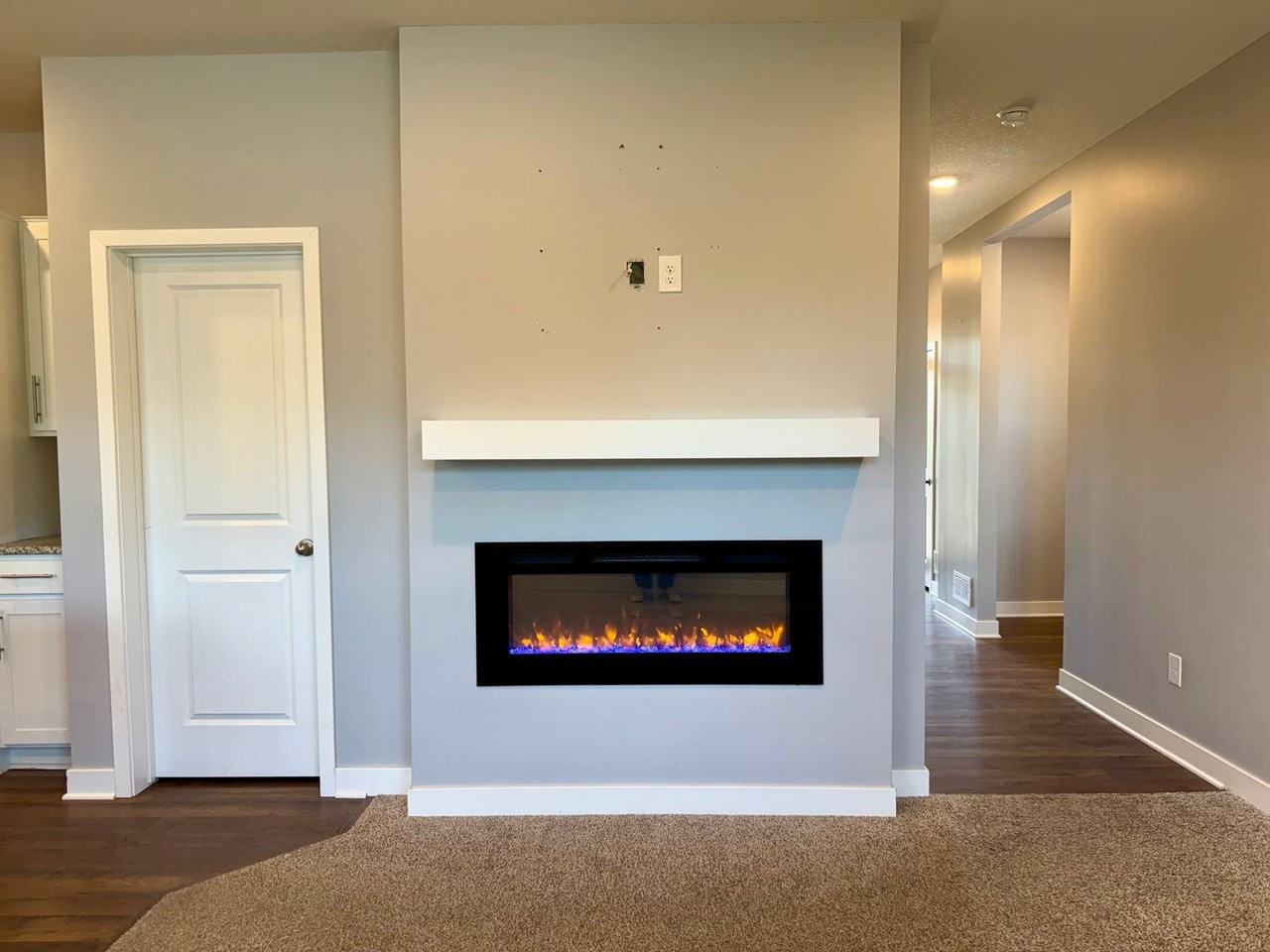 13144 Zachary Ln N - Photo 7 of 32