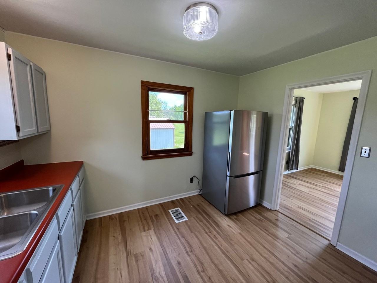 4691 Martin Rd - Photo 4 of 19
