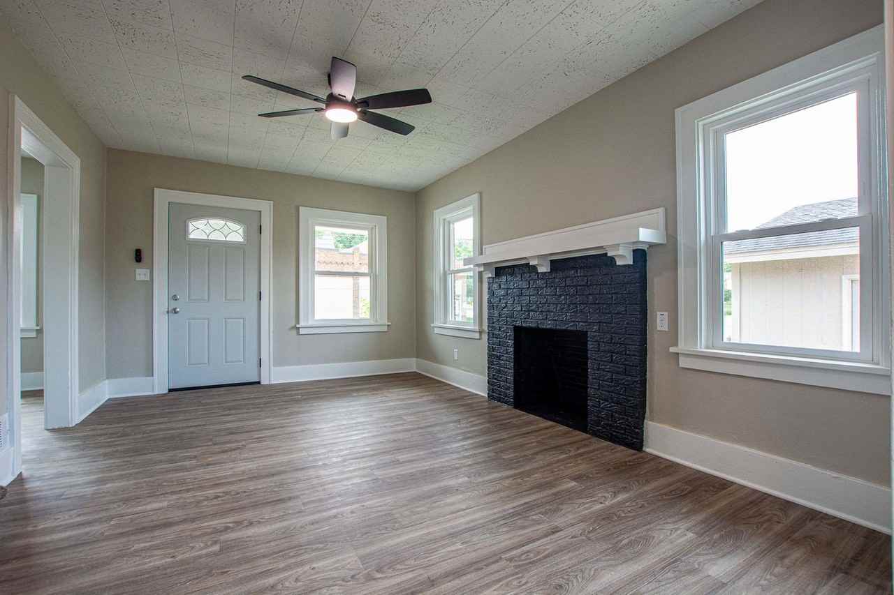 Bauman Ave - Photo 5 of 34