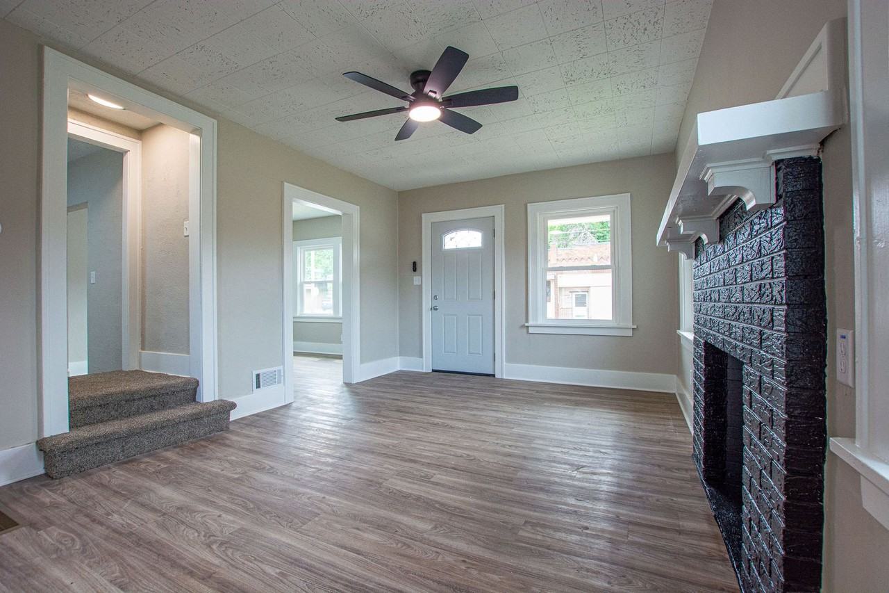 Bauman Ave - Photo 6 of 34