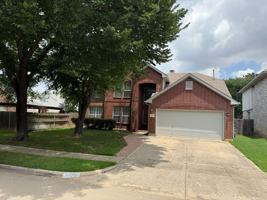 featured image of 1933 Parktree Dr