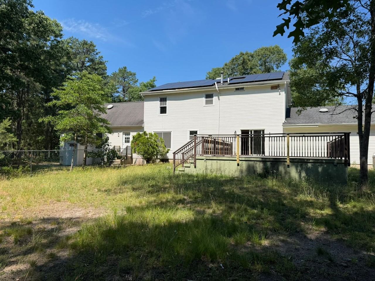 499 Basso St - Photo 4 of 26