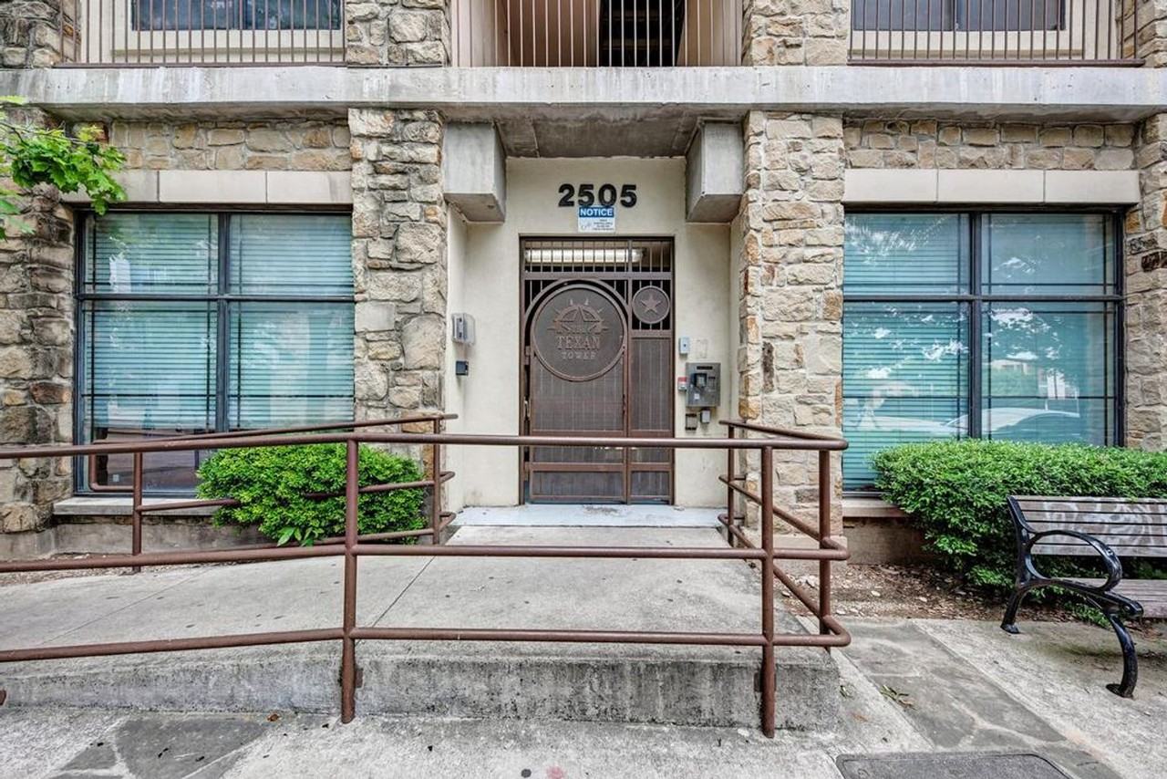 2505 San Gabriel St #403 - Photo 7 of 11