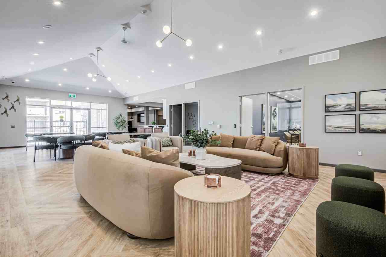 Lora Apartments - Photo 5 of 39