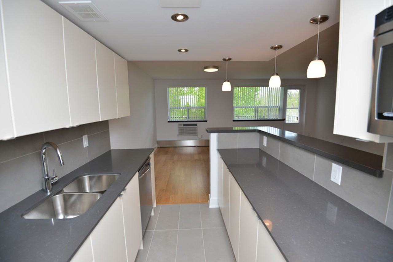 36 Castle Frank Road - Photo 2 of 19