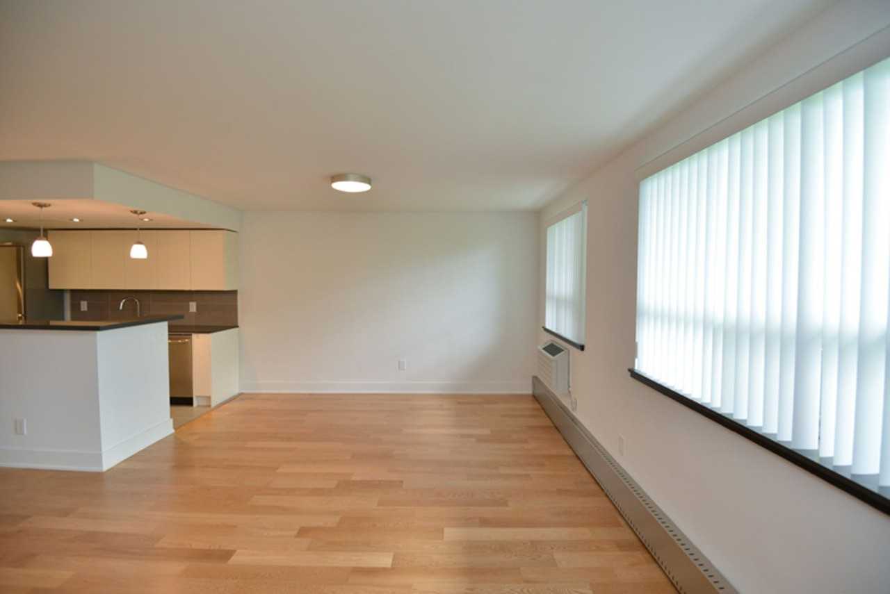 36 Castle Frank Road - Photo 4 of 19