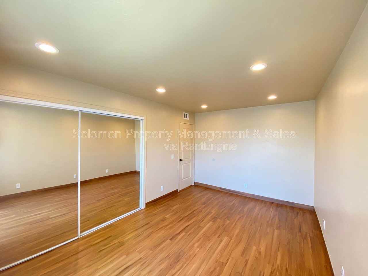 123 S Nevada St #G - Photo 6 of 12