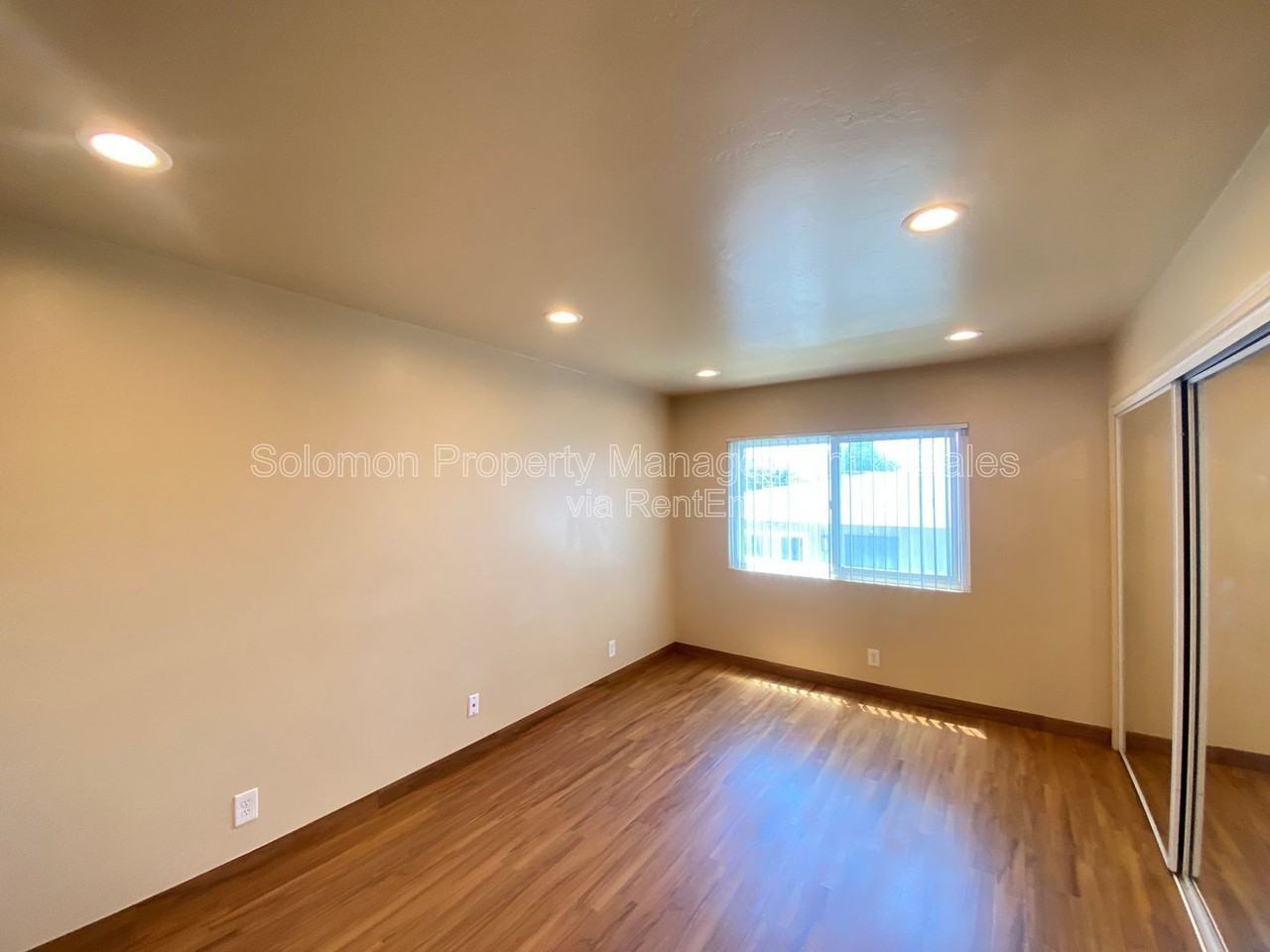 123 S Nevada St #G - Photo 7 of 12