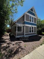featured image of 410 W 13th St