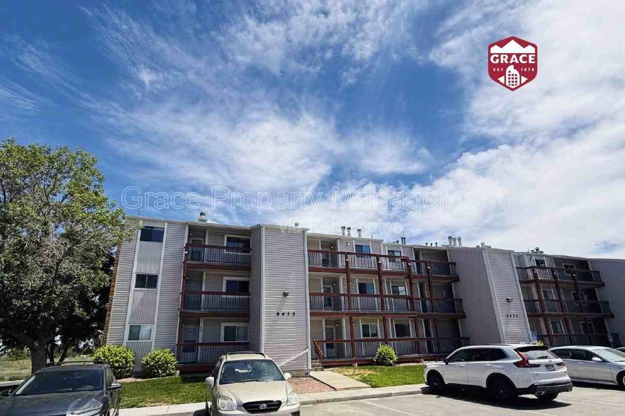 8635 Clay St #416