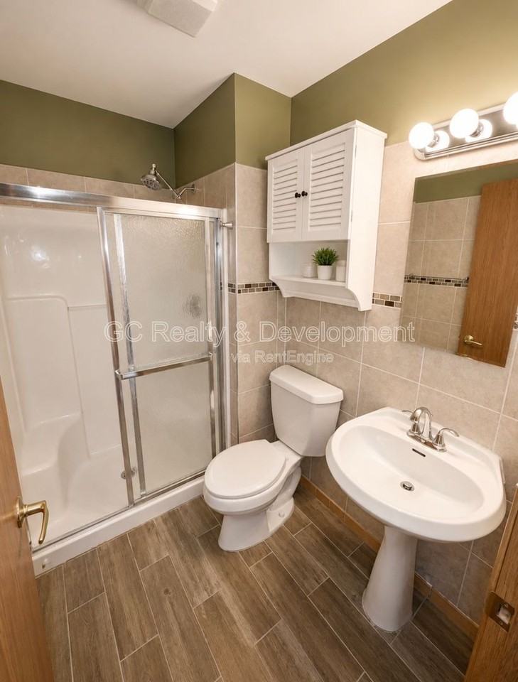 57 E Hattendorf Ave #301 - Photo 7 of 19