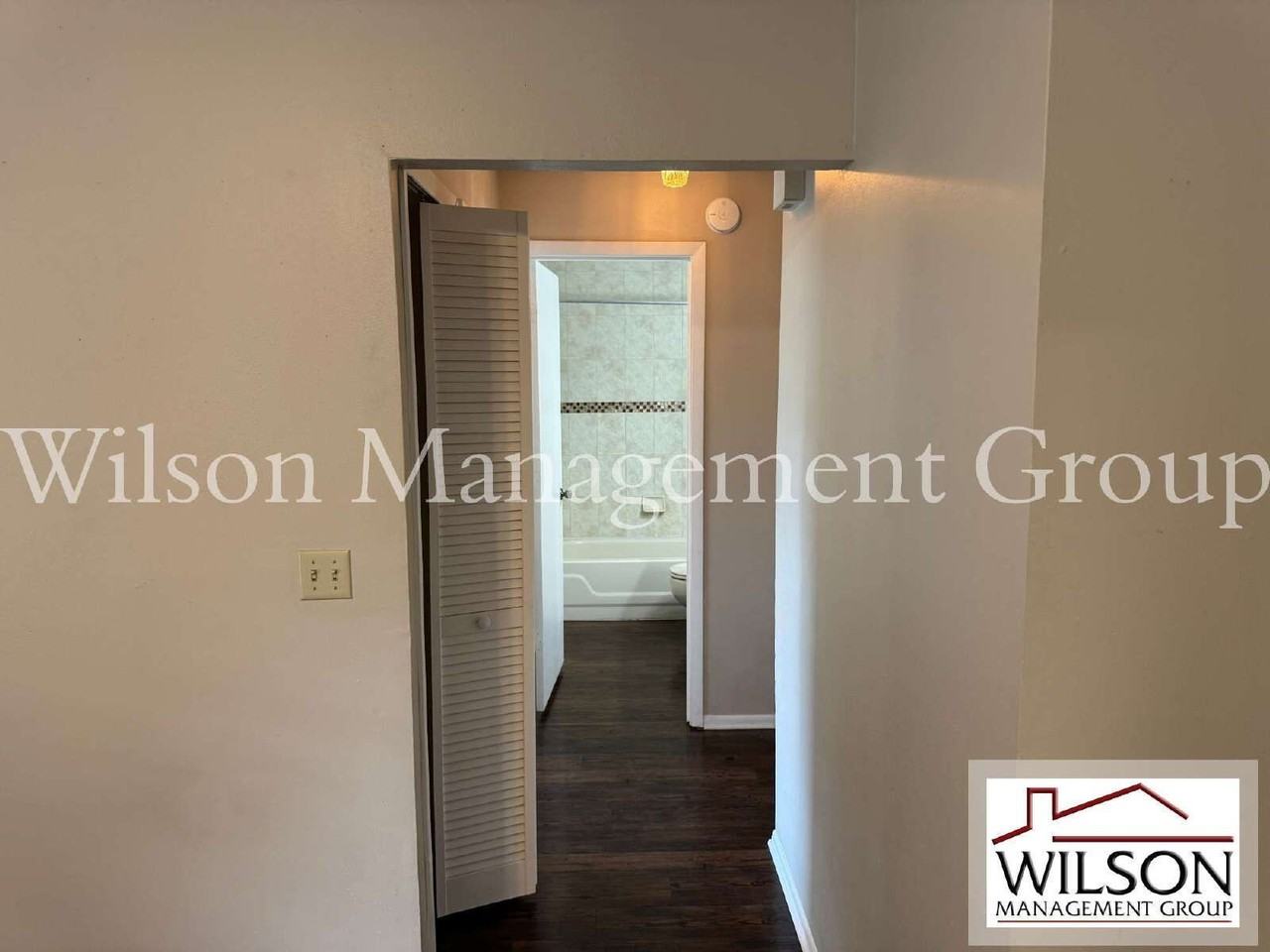 10039 Massey St - Photo 7 of 17