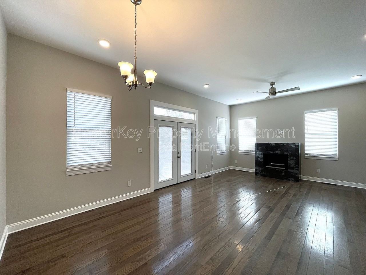 929 Ramseur St - Photo 2 of 19