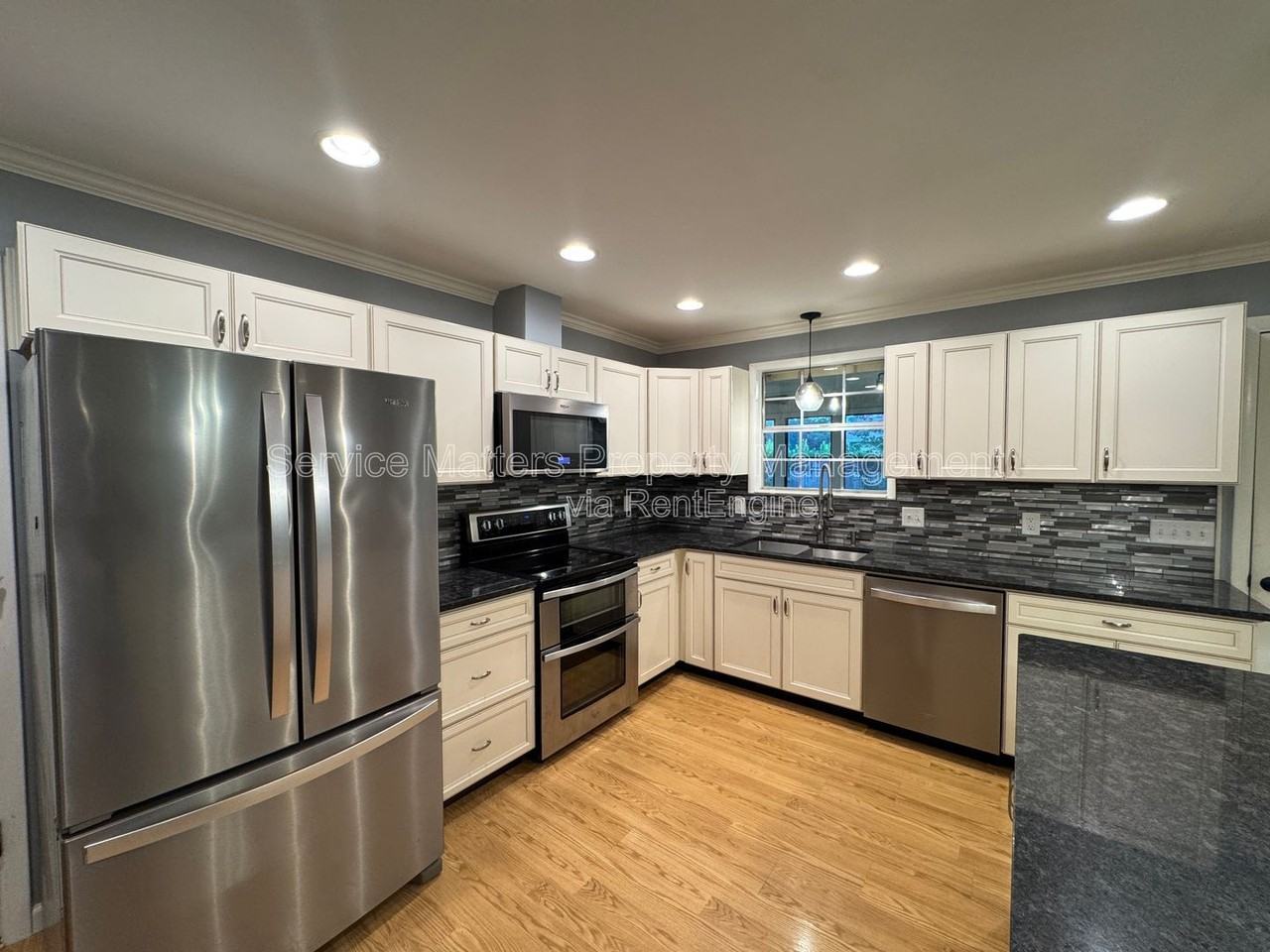 8140 Tabaid Ln - Photo 5 of 23