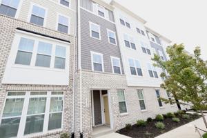 featured image of 2854 Calgary Ln