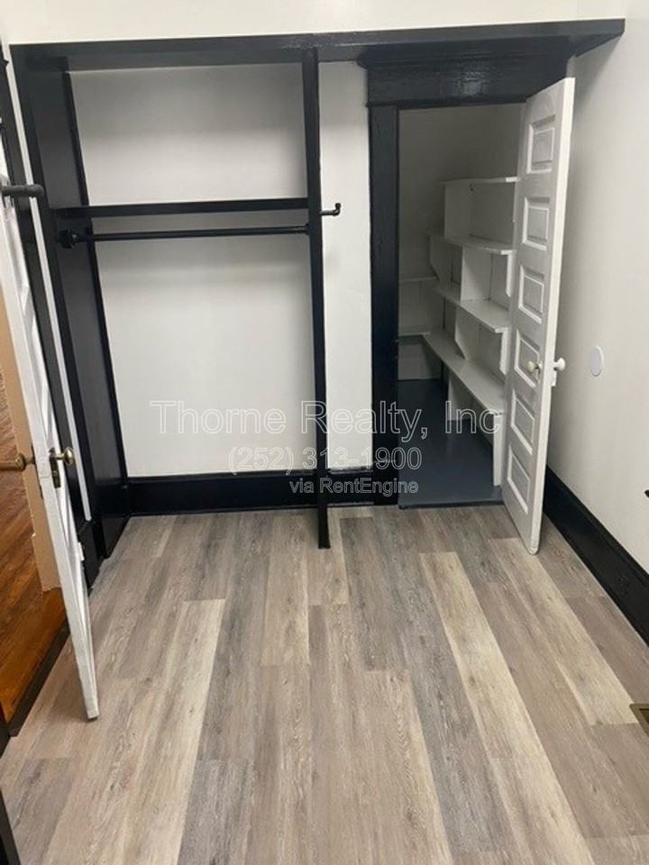 322 S Pearl St - Photo 5 of 13