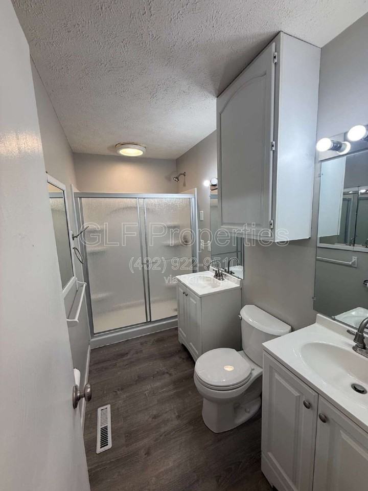 420 Russell Ave - Photo 5 of 10