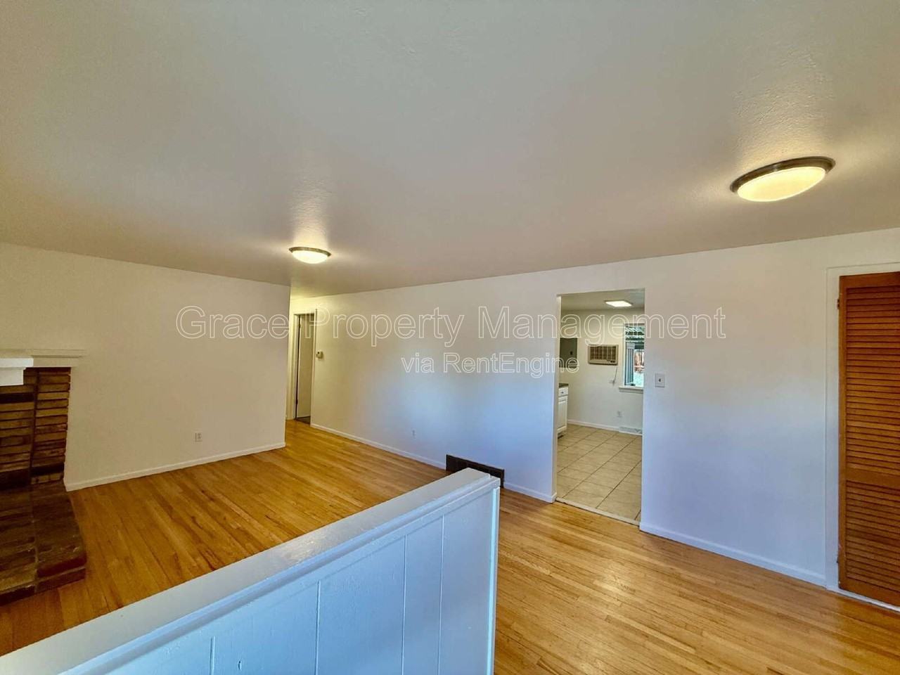 1125 W 8th Avenue Dr - Photo 2 of 23