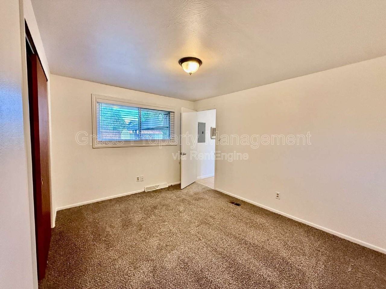 1125 W 8th Avenue Dr - Photo 6 of 23