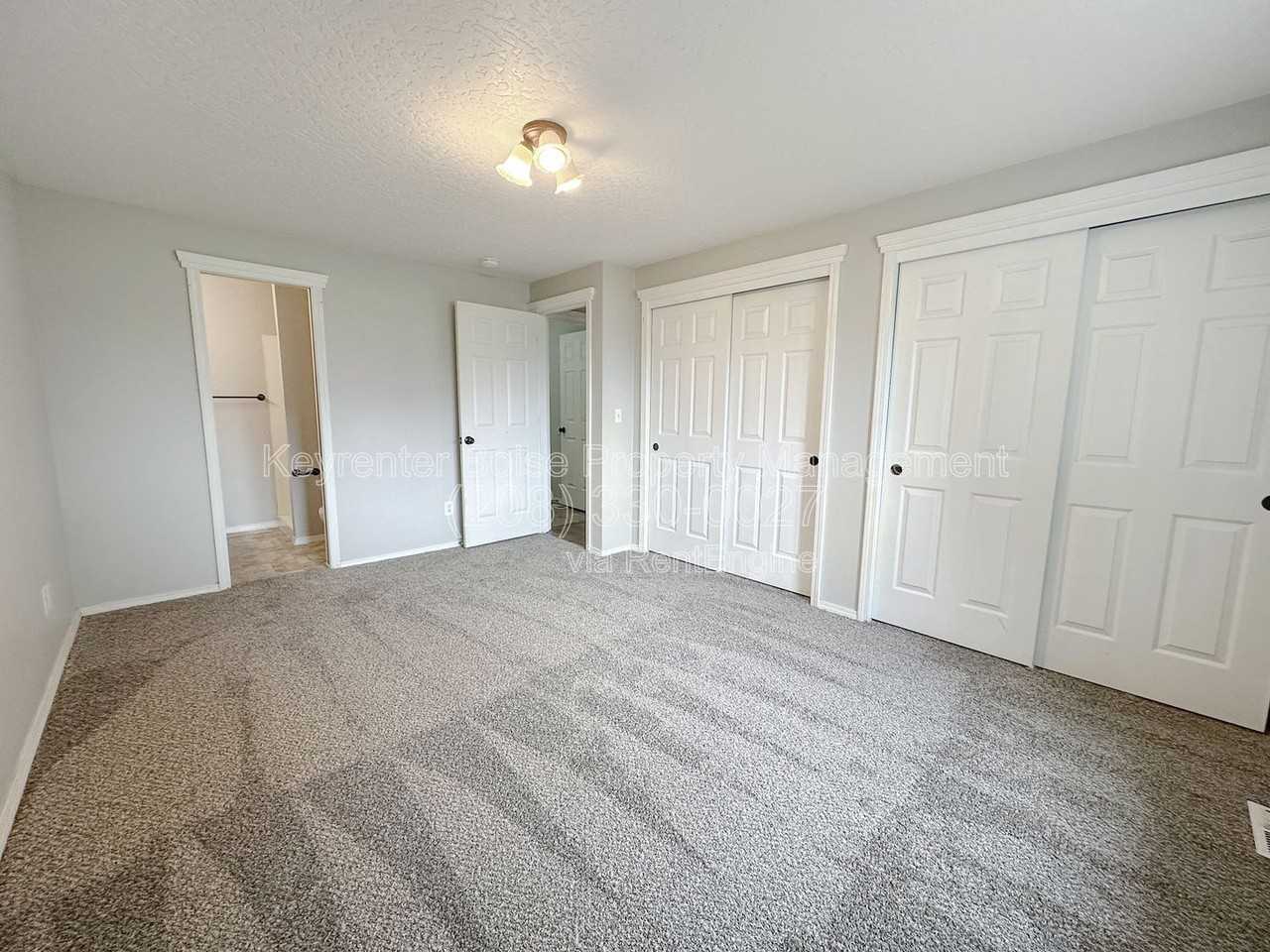 1017 W Edwards Ave - Photo 7 of 16