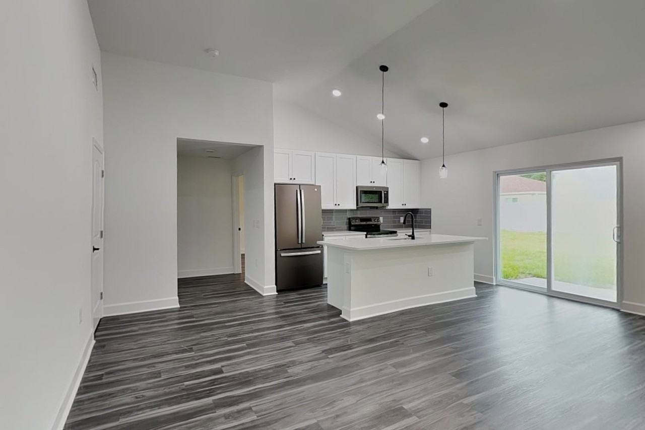 5071 Rosette Rd - Photo 5 of 17