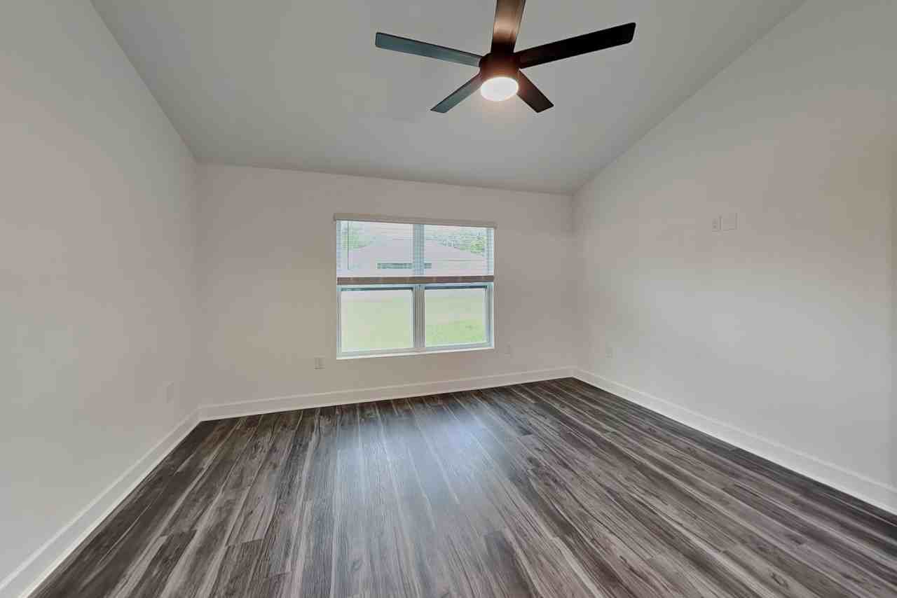 5071 Rosette Rd - Photo 7 of 17