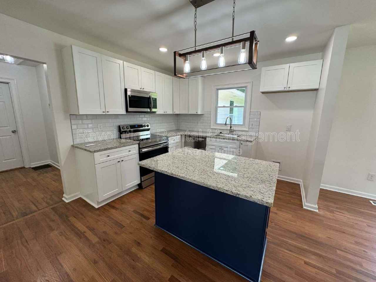 32 Hillcrest Dr Se - Photo 5 of 15
