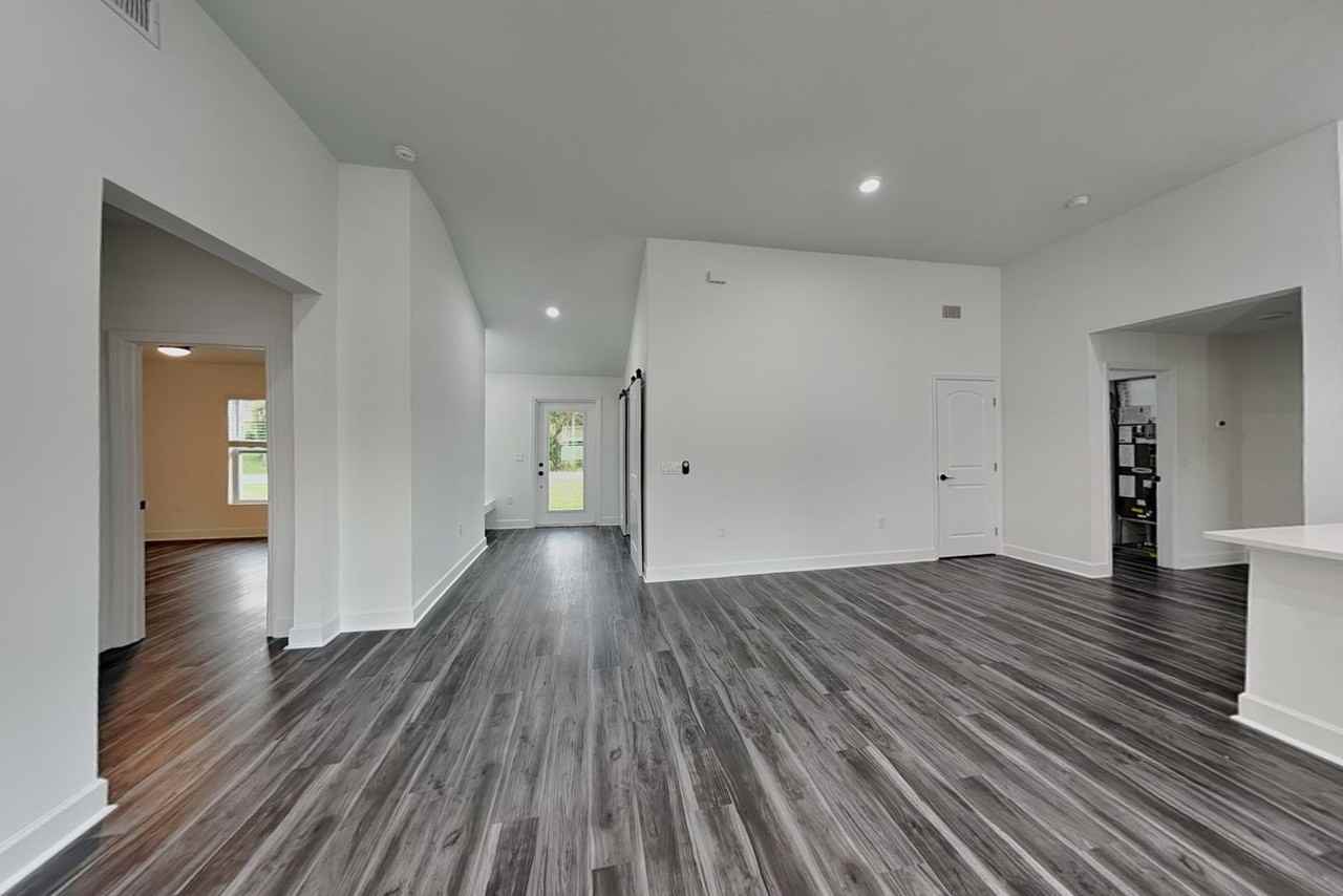 4075 Kessler Ter - Photo 4 of 17