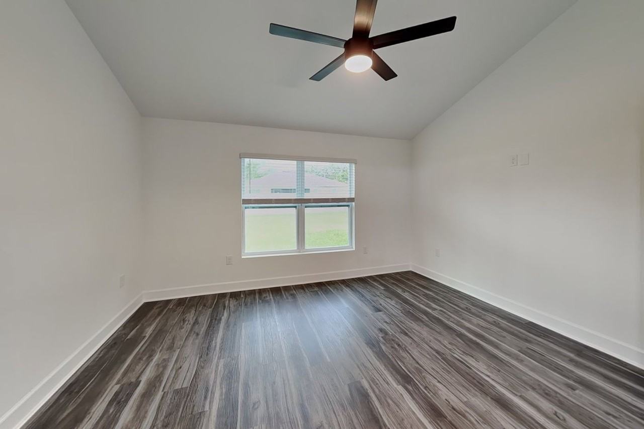 4075 Kessler Ter - Photo 7 of 17