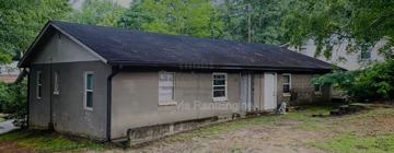 featured image of 11 Richard Allen Dr
