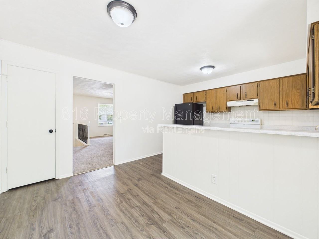 2835 Tepee Ave - Photo 6 of 24
