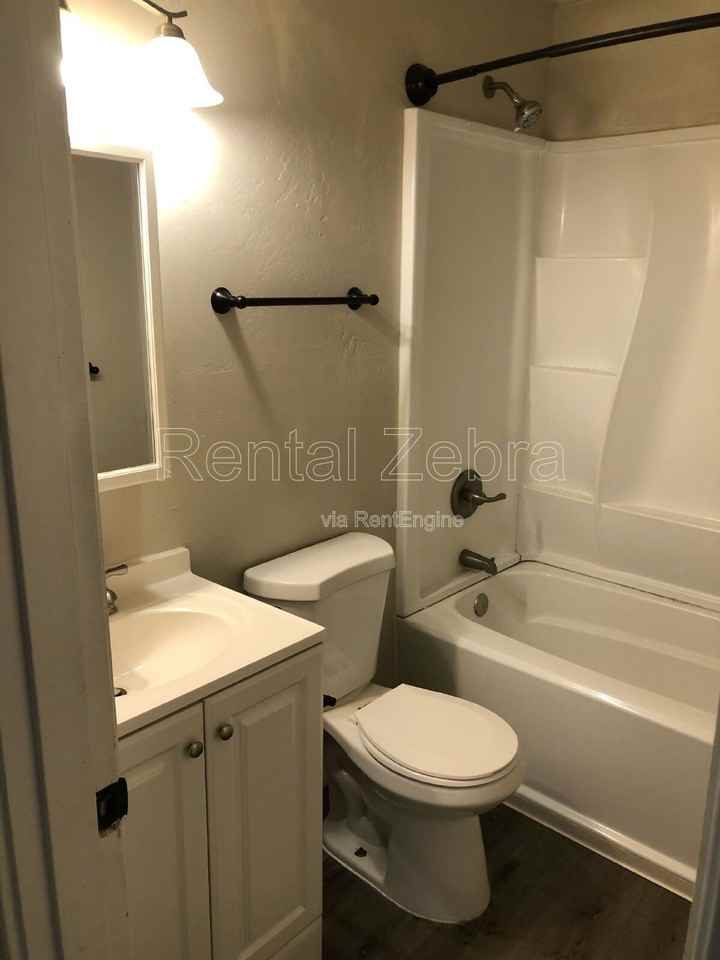 1332 Ne Del Norte Ave - Photo 6 of 11