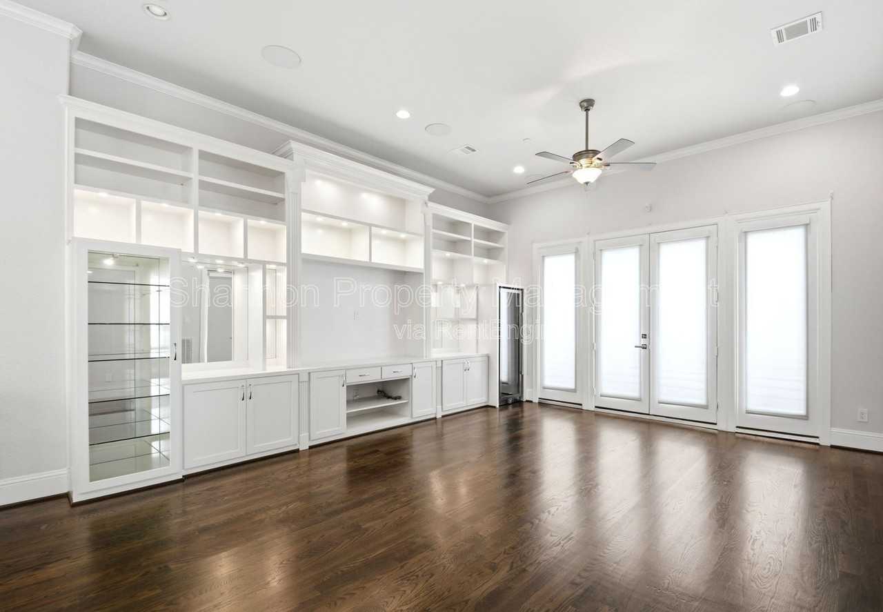 2119 Taft St - Photo 7 of 28