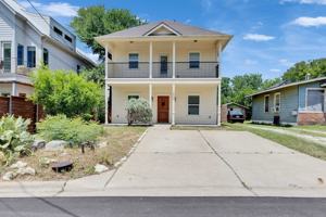 featured image of 2902 E 13th St