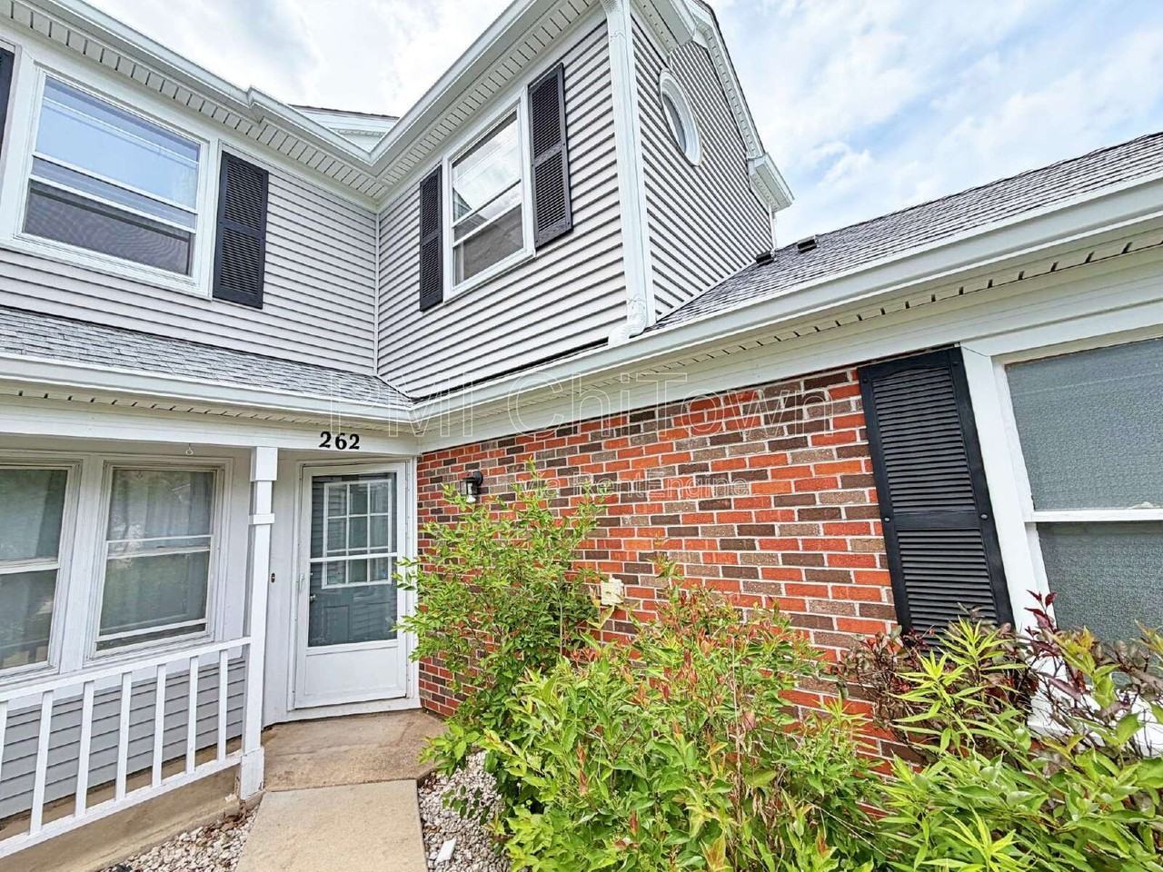 262 Greensboro Ct - Photo 2 of 23