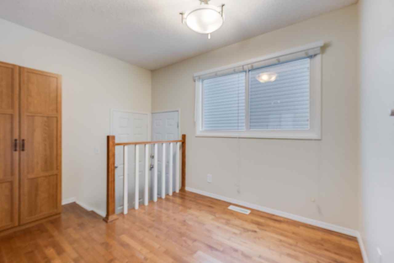 63 Woodglen Close Sw Uppr - Photo 5 of 14