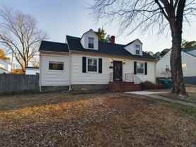 2513 Libbie Ave - Photo 1 of 1