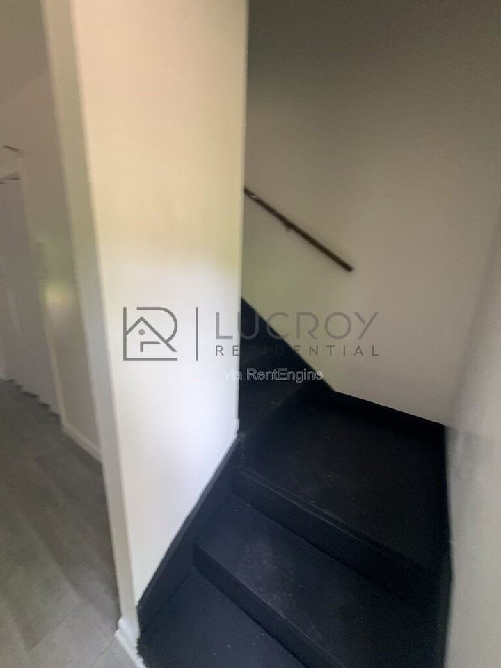 2136 East Dr - Photo 7 of 12