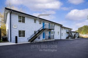featured image of 2055 Alison Ct Sw #3