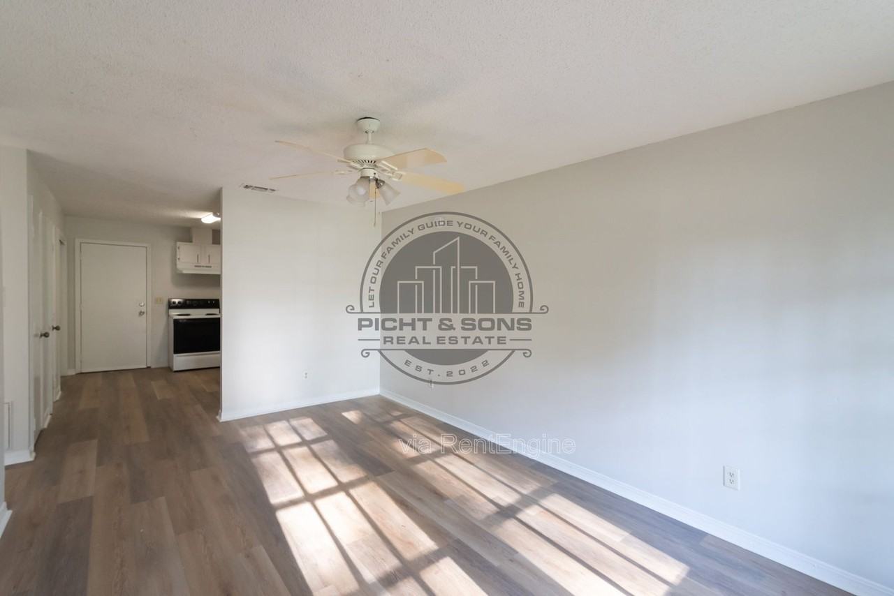3216 Jim Lee Rd #2A - Photo 2 of 11