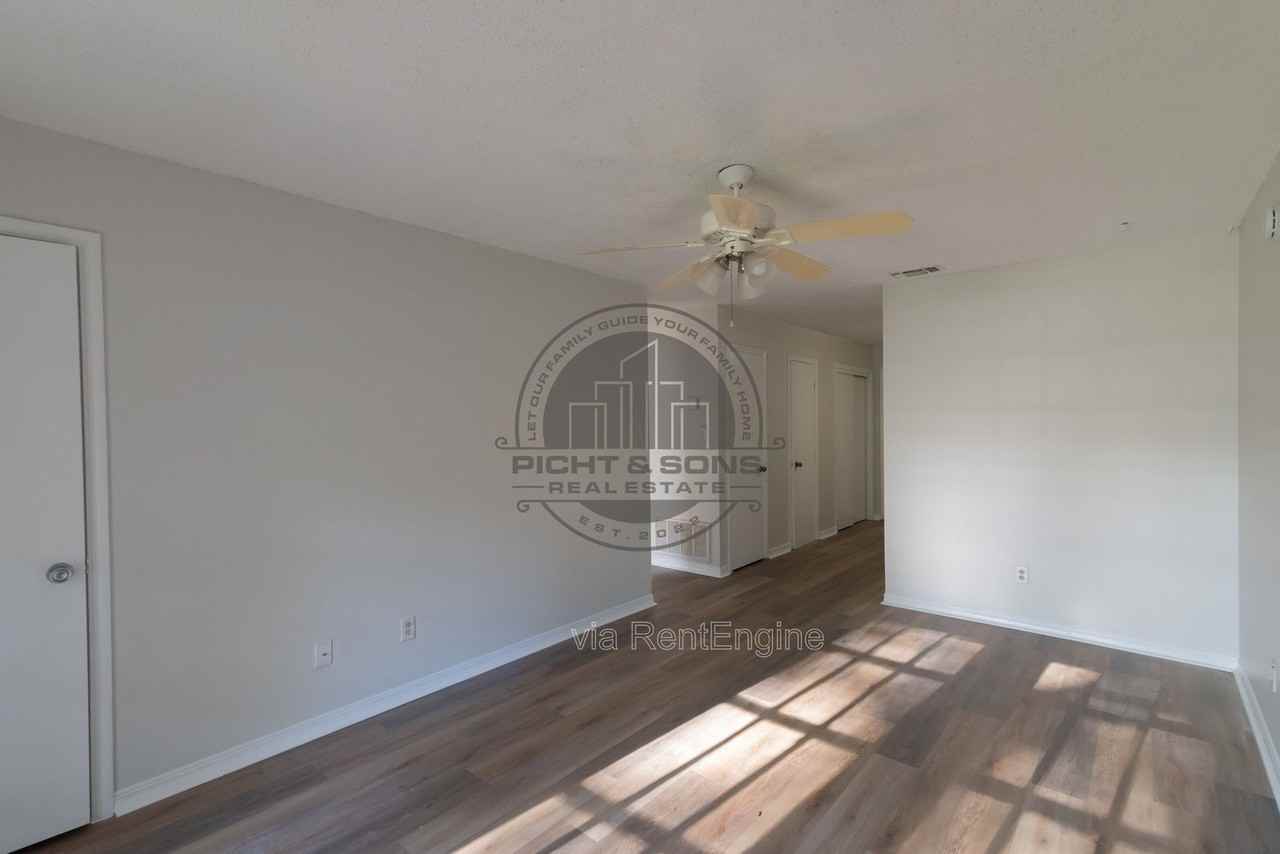 3216 Jim Lee Rd #2A - Photo 3 of 11