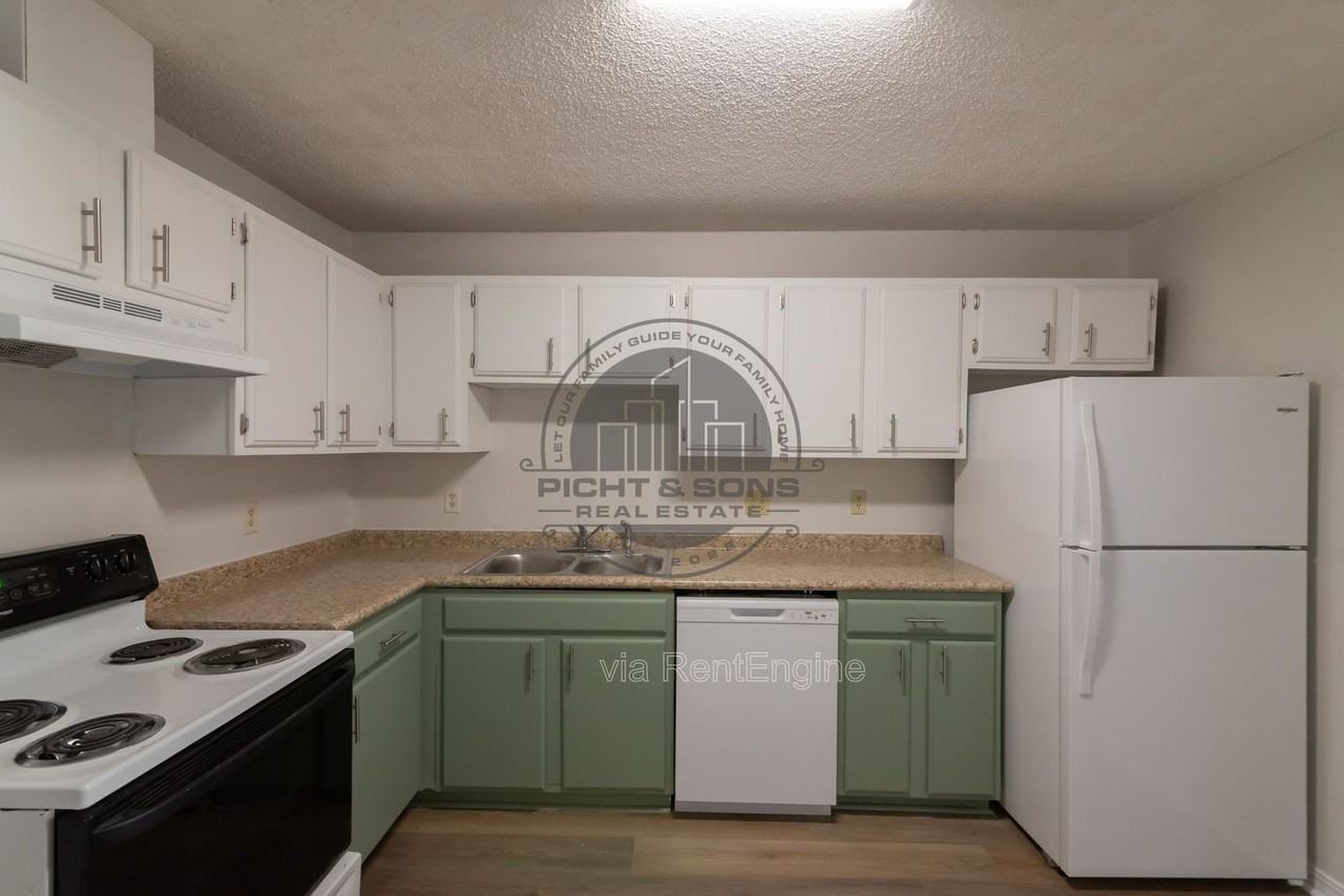 3216 Jim Lee Rd #2A - Photo 6 of 11