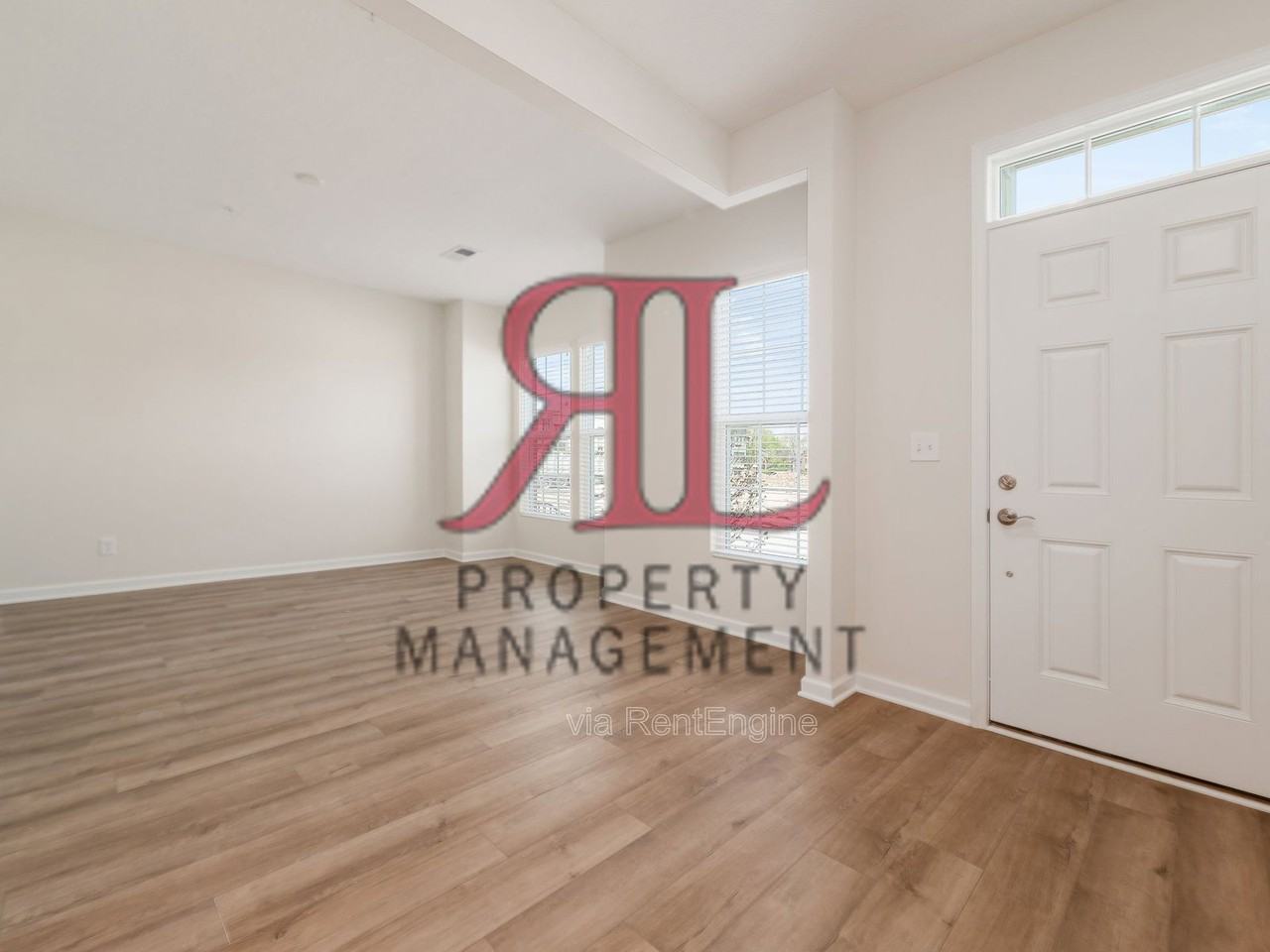 4181 Mccune Ave #1 - Photo 7 of 44