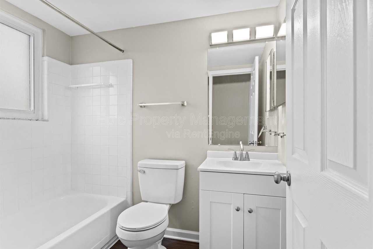 1427 Ford Ave #1427-1 - Photo 4 of 9